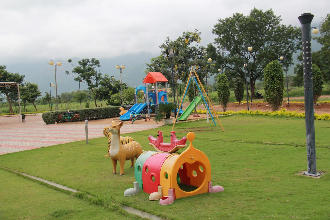Bodinayakkanur Green Royale Resorts מראה חיצוני תמונה